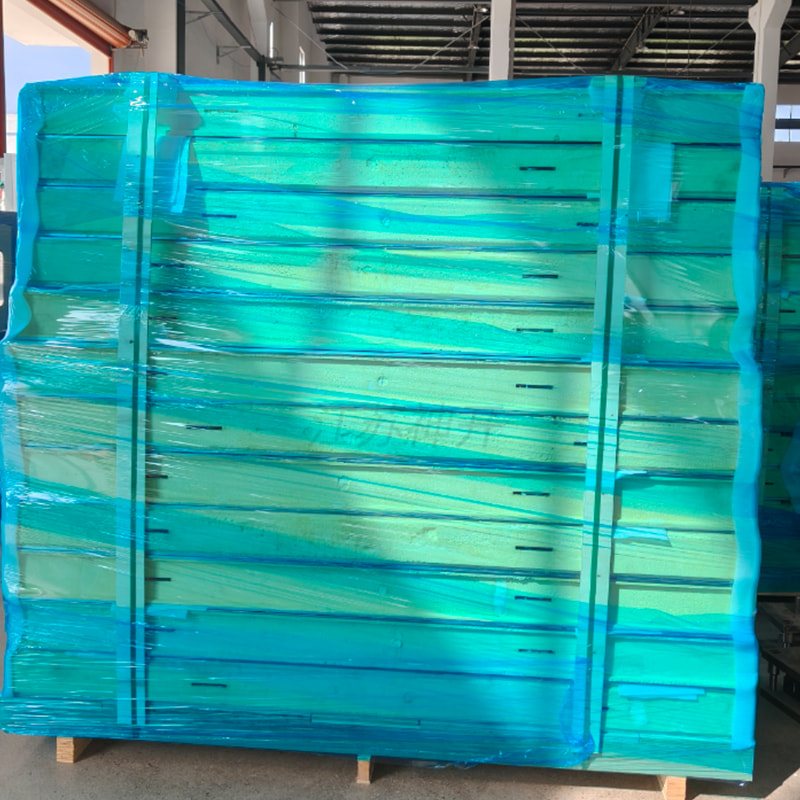 Marine cold storage partition