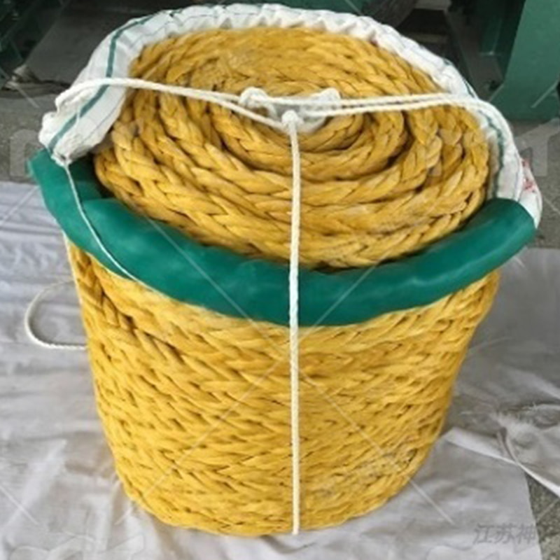 Marine polyethylene rope